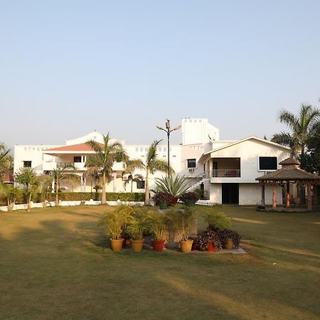Swayam Resort Balangir Ngoại thất bức ảnh