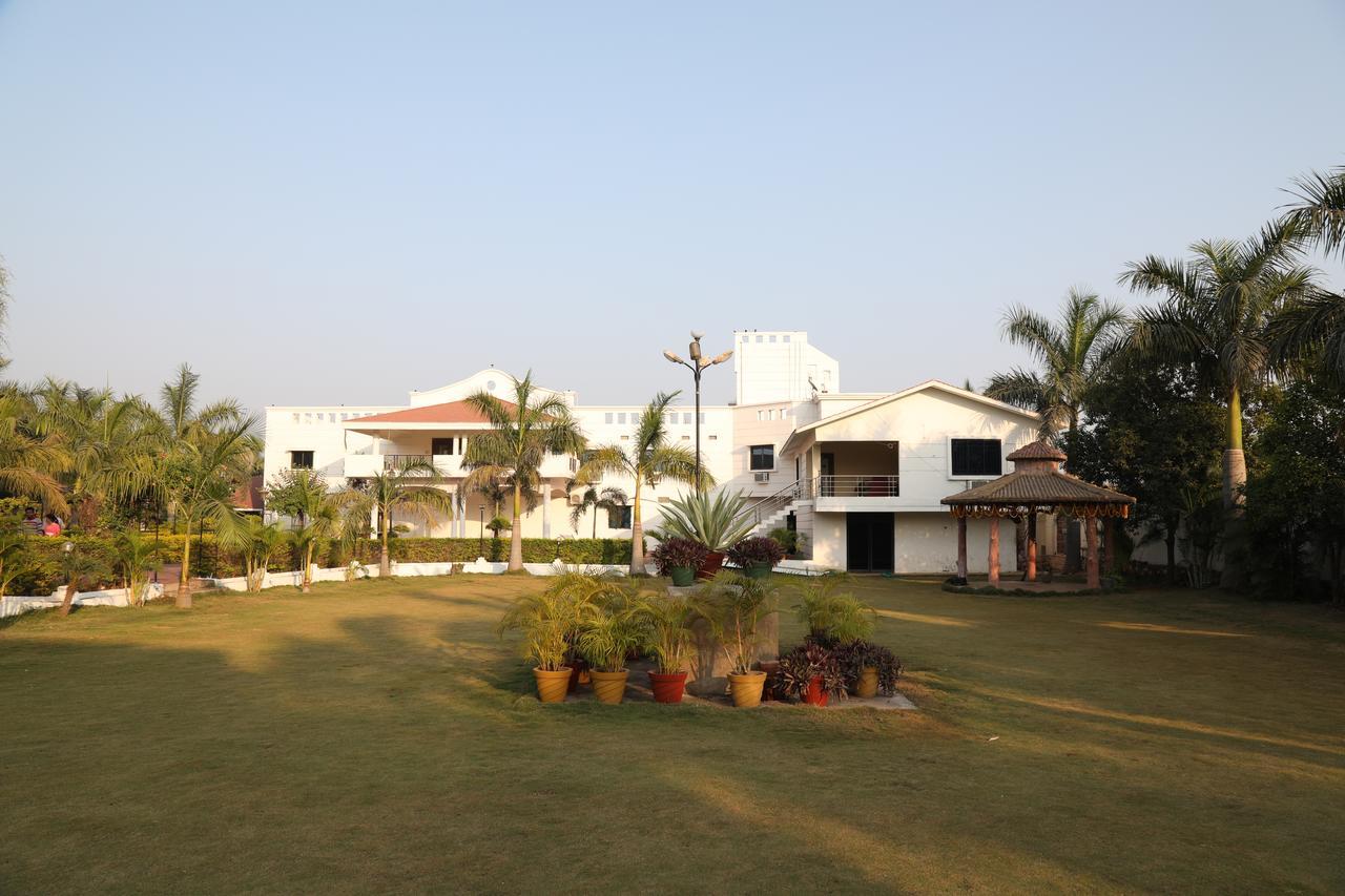 Swayam Resort Balangir Ngoại thất bức ảnh
